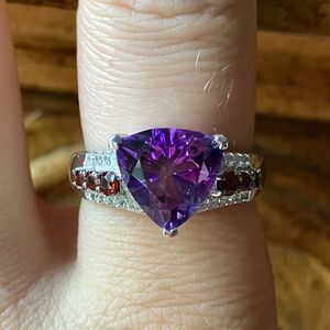 Moroccan Amethyst Red Garnet Sterling Silver Ring Size 8